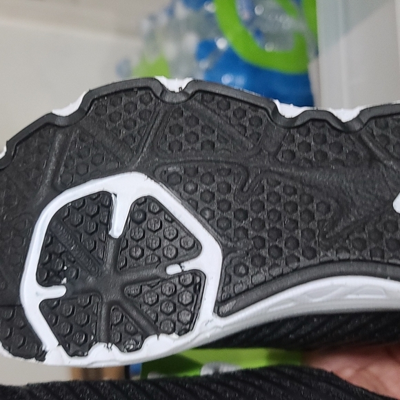 AVIA - Picture 2 of 4